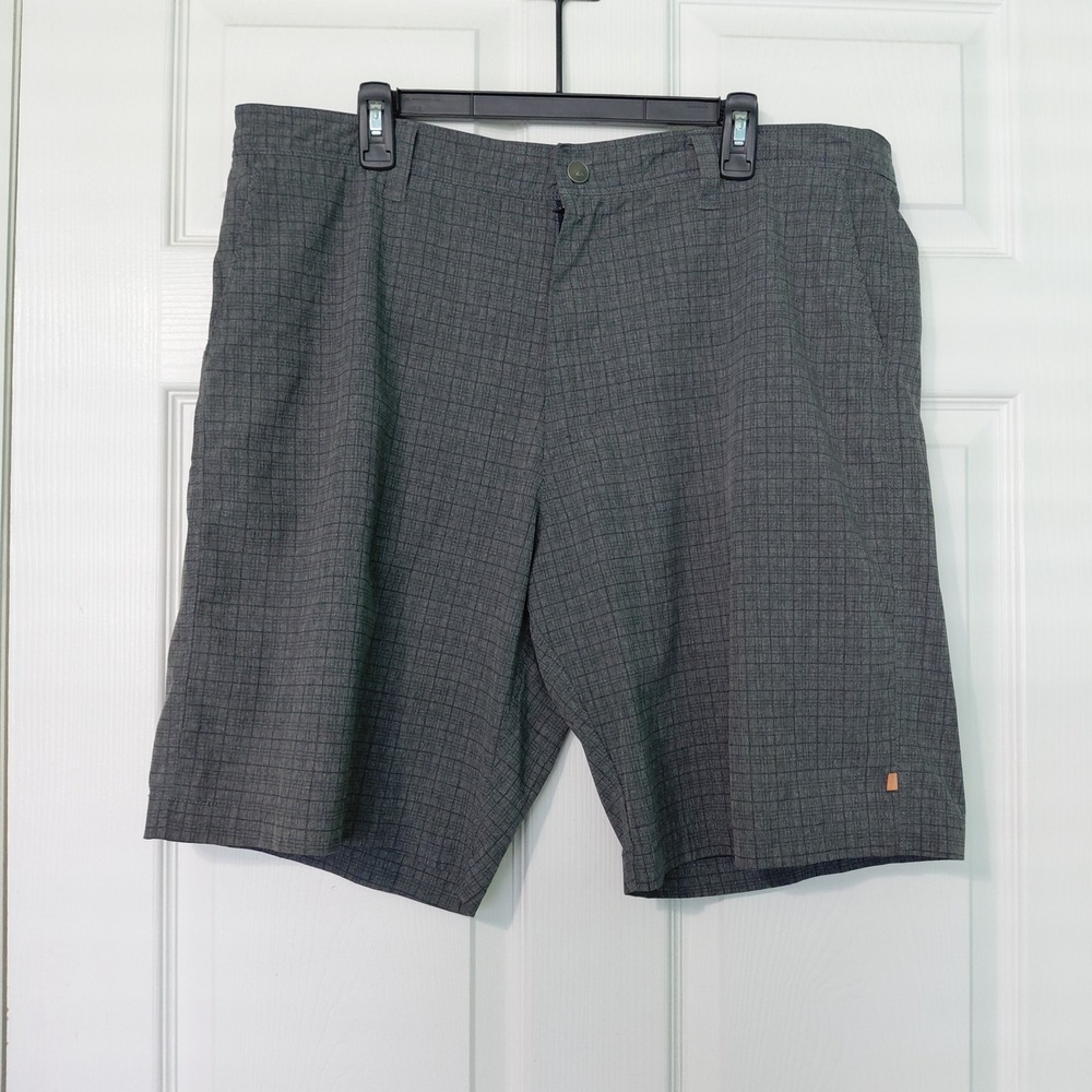 Quiksilver Waterman Mens Shorts Size 36 Grey Grid Pattern Hybrid Board Shorts